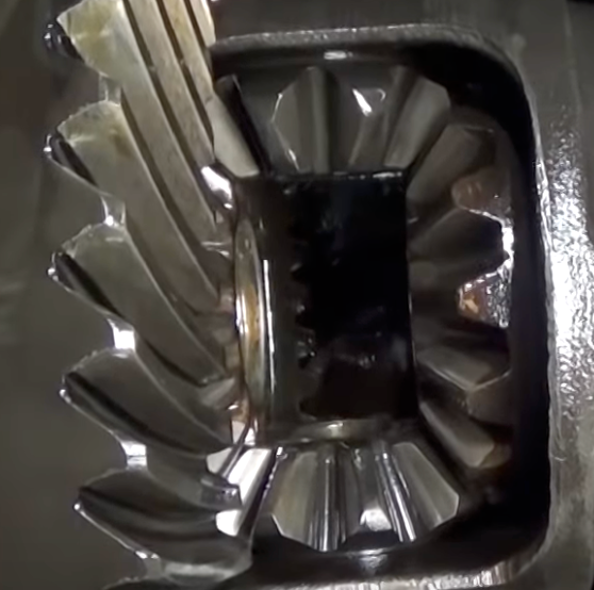 pinion gear in f150 can cause humming or clicking noise if they damage