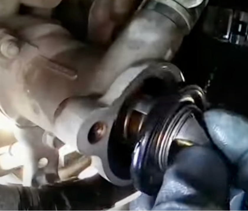 Engine coolant thermostat