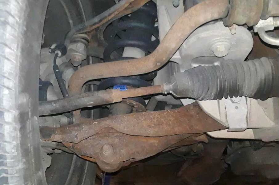 damaged control arm bushing