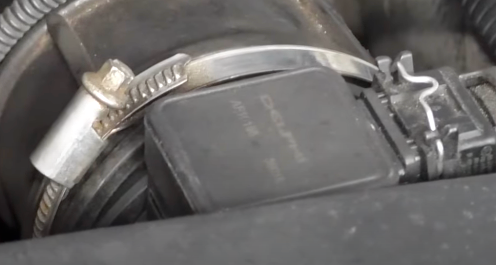 retaining clip around air intake boot