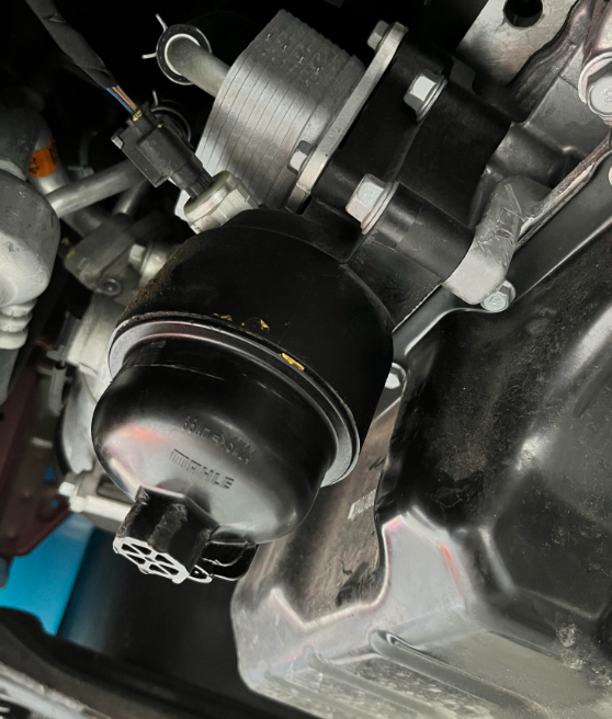 engine oil filter is not properly seated